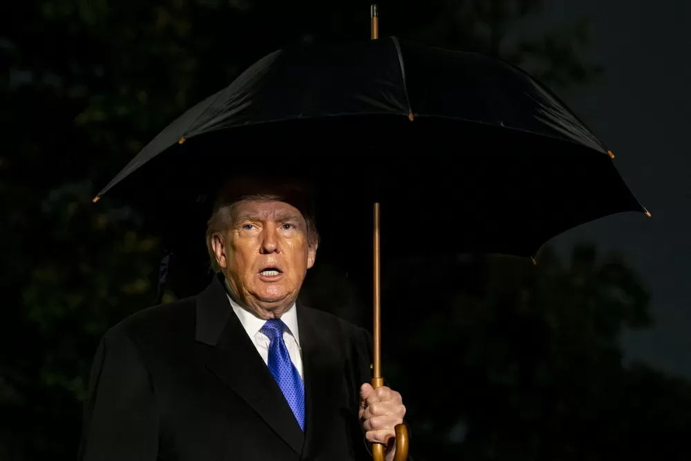 Trump desasosiego con aranceles a los países que negocien con Irán