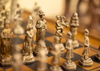 “La Evolución de la Economía en la Sociedad”