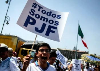 La democracia exige un Poder Judicial autónomo, imparcial e alternativo: María Emilia Molina