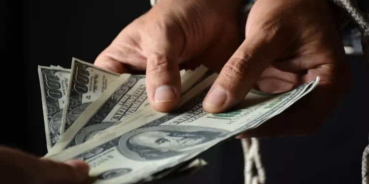 “Mejora tu vida con las Finanzas: Experiencias con Tino Sangiorgio”