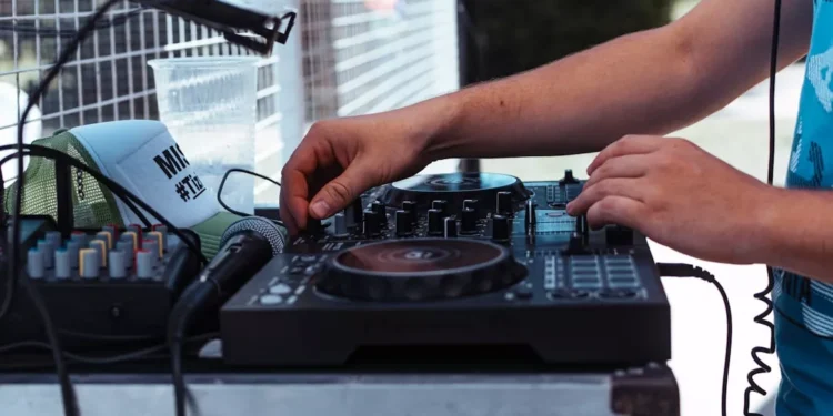 “La música: un arte que nos acompaña siempre”