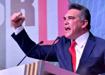 Es oficial, ‘Alito’ Moreno va por la reelección del PRI