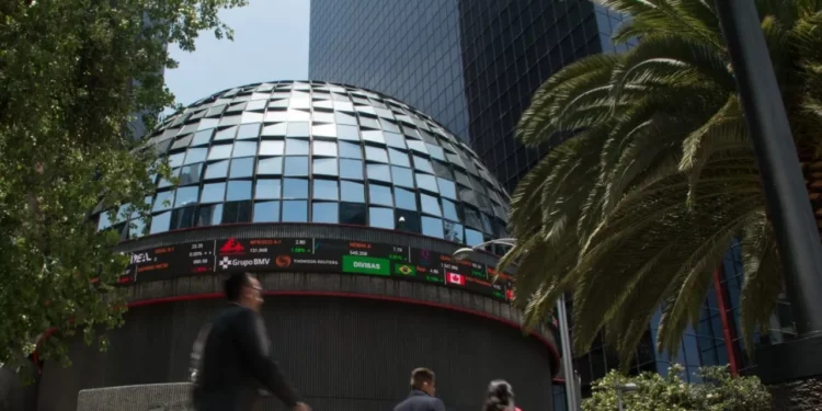 Ingresos obtenidos por el gobierno de México significan 24.5% del PIB