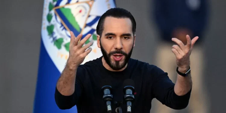 El Salvador alista cable submarino