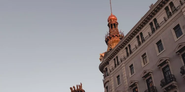 “El papel crucial de la Economía en el desarrollo mundial”