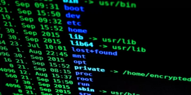 GM recortará 1,000 plazas de servicios