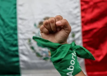 Human Rights Watch pide al Gobierno Federal comprometer el aborto en todo México