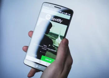 Aumenta robo de cuentas de Spotify, alertan