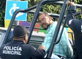 Piden no despedir a policía que detuvo a alto funcionario nayarita