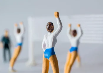 “Descubre los beneficios de practicar deportes”