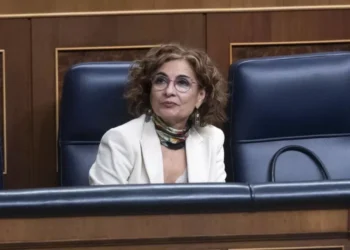 El TS admite la demanda del novio de Ayuso contra Montero