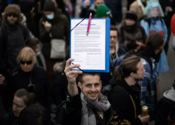 “La Economía: clave para el progreso de una sociedad”