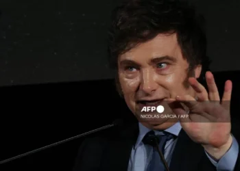 Argentina abona 4 mil millones para pago de deudas