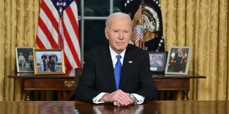 Biden advierte que en EEUU se está gestando una “oligarquía”