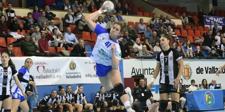 Un mal inicio condena al Aula frente al Costa del Sol