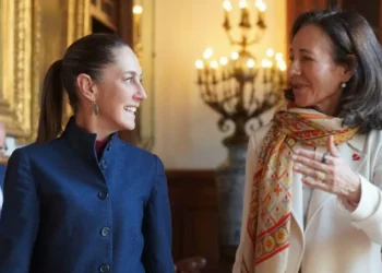 Santander invertirá 2 mmdd en México: Sheinbaum