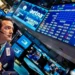 Wall Street desploma por sorpresa a recesión y los dichos de Trump