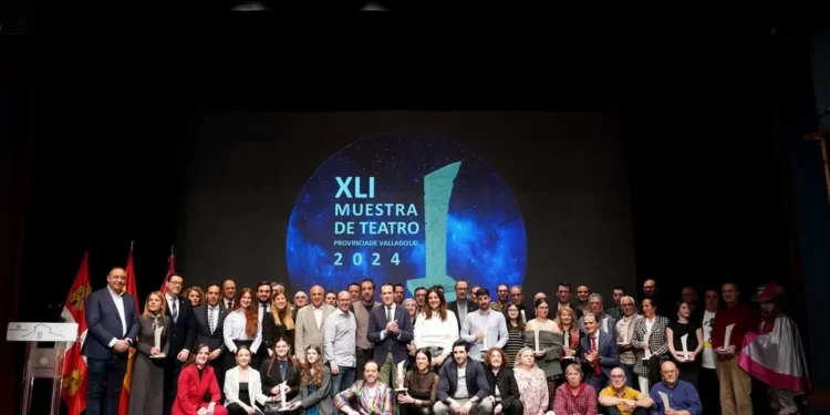 La asociación Buezillo, primer premio en la Muestra de Teatro