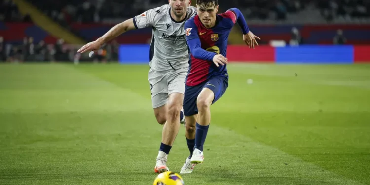 El Barcelona afianza el liderato