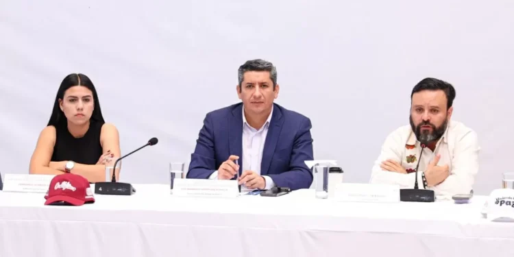 Caen funcionarios de la Fiscalía de Oaxaca por desaparición y aniquilación de jóvenes de Tlaxcala