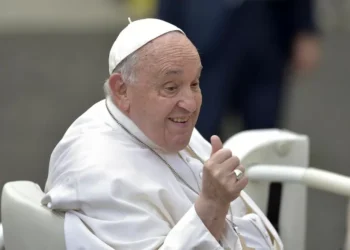 El Papa presenta una mejoría “consolidada”