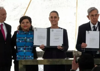 Sheinbaum publica leyes para recobrar la ‘esencia’ de la expropiación petrolera
