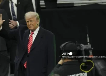 Prevén caída de 5.1% del turismo en EU por Trump