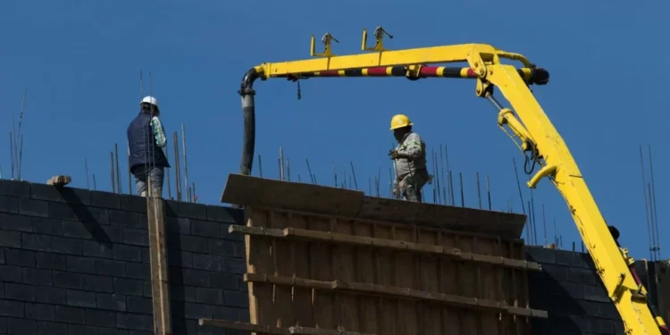 lista de la construcción sigue a la baja, cae 4.2% mensual en enero