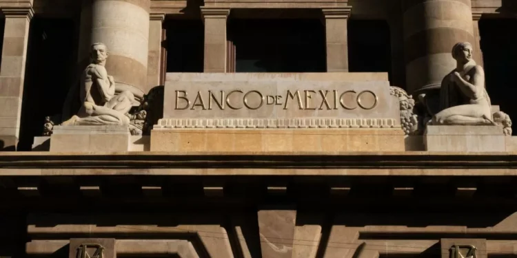 Consenso unánime por un recorte de 50 puntos en Banxico