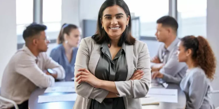 Avanzan las mujeres en direcciones de empresas en México