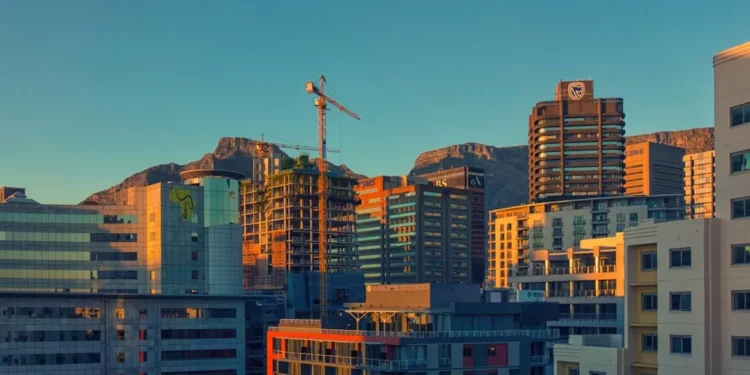 “Economía: presente en nuestras vidas y en el mundo”