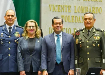Diputados aprueban dar más opacidad al Ejército y eliminar Compranet