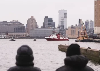 Varios españoles muertos al caer un helicóptero en Nueva York