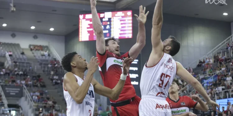 El Granada aún sueña con salvarse