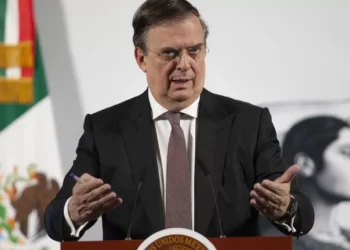 Honda, sin cambios a su plan de trabajo en México: Ebrard