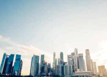 “La Economía: Motor del Desarrollo y Progreso Nacional”