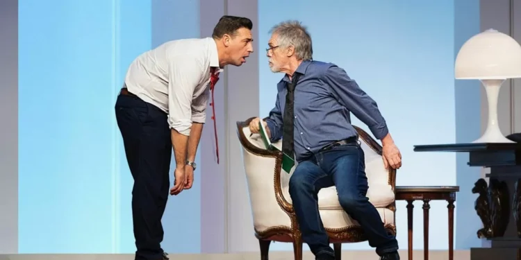 “Mi Querido Presidente”, un duelo de humor y fuerza en escena, con Miguel Ángel Solá y Maxi De La Cruz