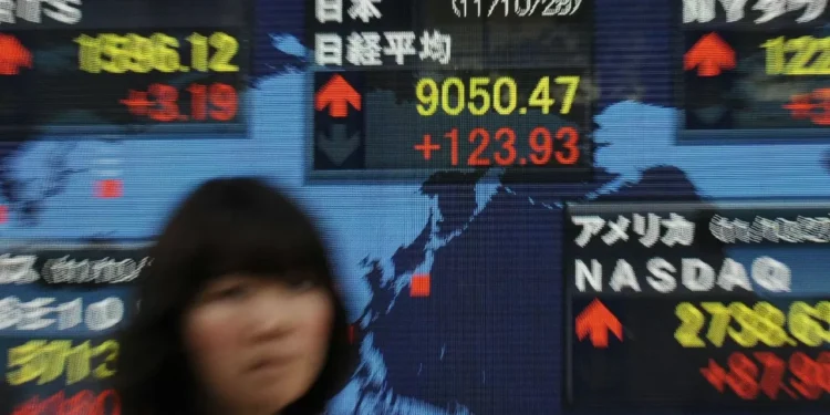 Mercados asiáticos vuelven a negros durante la apertura