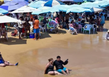 Esperan derrama de 300 mil millones de pesos por Semana Santa