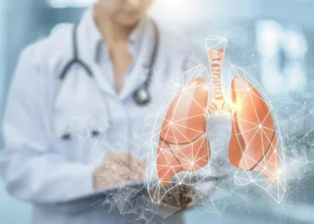 Detectan primer caso humano de influenza emperejilar A (H5N1) en México