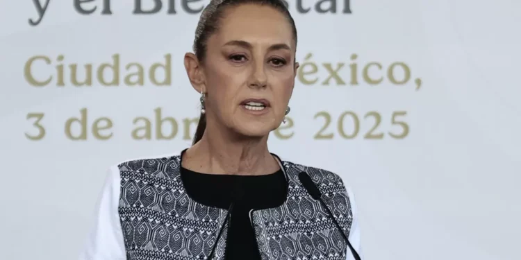Sheinbaum lanza 18 programas y acciones ante aranceles de Trump; busca unir fabricación de autos
