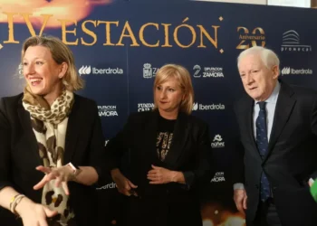 Blanco llama a apostar por el turismo como motor económico