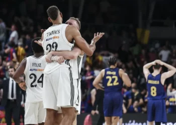 El Clásico cumple un año de blanco