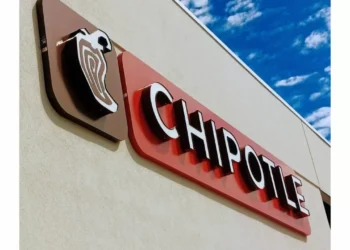 ¡Chipotle llega a México! Grupo Alsea operará la marca