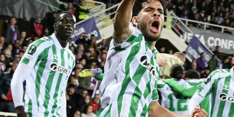 La fumata verdiblanca en Florencia vale por una final