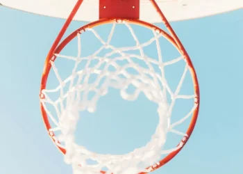 “Los Deportes: Una Vida Saludable y Plena”