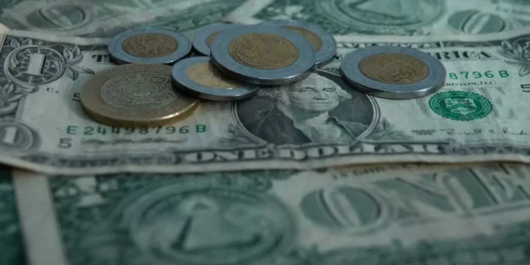 Encuesta Citi mejora nivel del superpeso este año