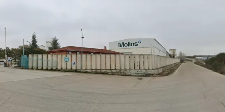 Desconvocan la huelga en Cementos Molins tras un acuerdo