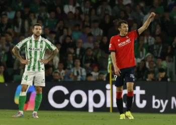 Betis y Osasuna tropiezan en sus respectivas peleas europeas
