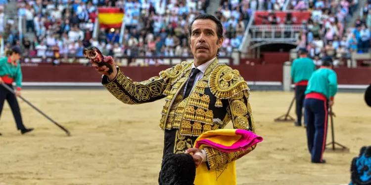 Para Real, Uceda Leal